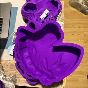 2-NWT-Baked with love, silicone, unicorn baking pans